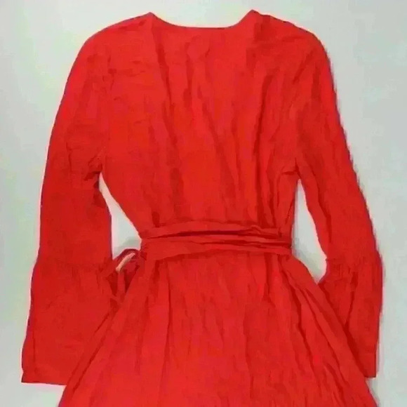 BCBGeneration Womens S Bell-Sleeve Top NWT $108 - Picture 5 of 7